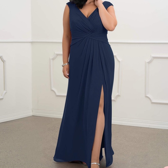 Azazie Sally formal dress. Dk Navy, sz 18. Worn once, no alterations. - Picture 1 of 3